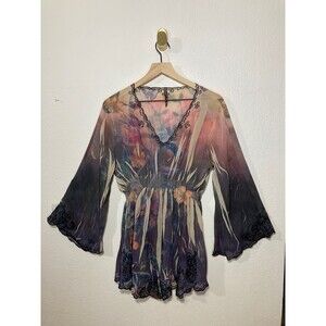 Mushka by sienna rose embroidered bell sleeve top size extra large y2k